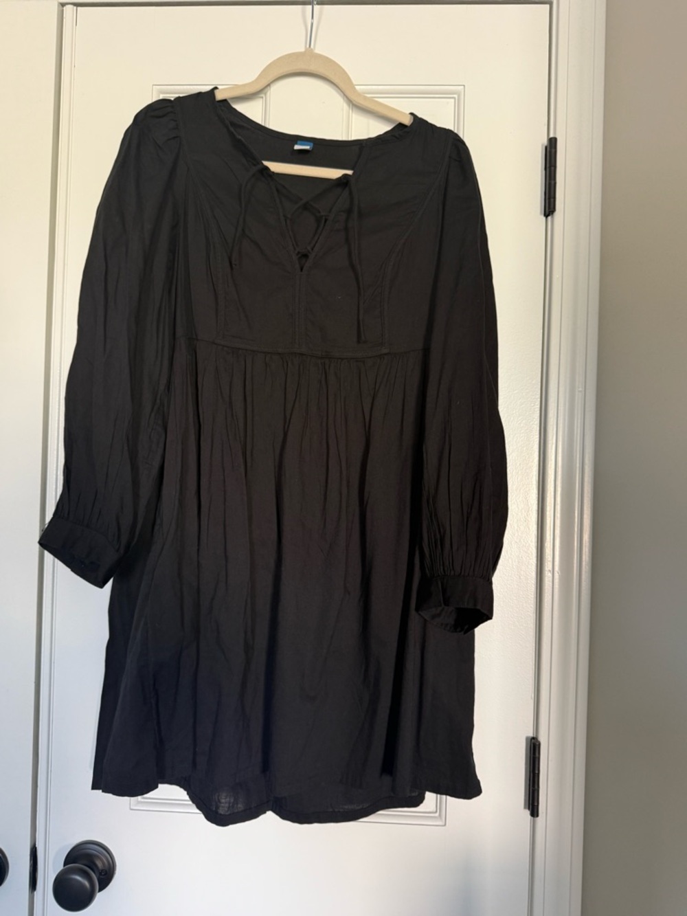 Old Navy Black Lace-Up Long Sleeve Peasant Dress